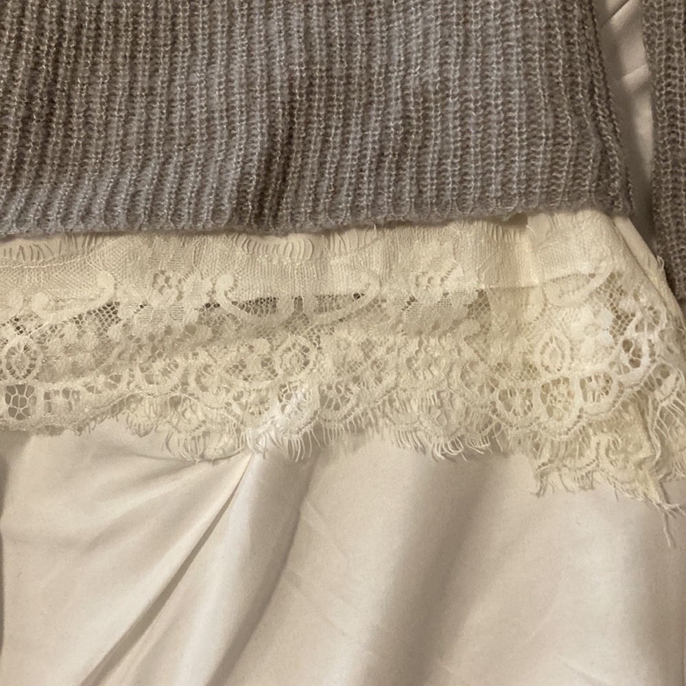 Sweater - Picture 2 of 3